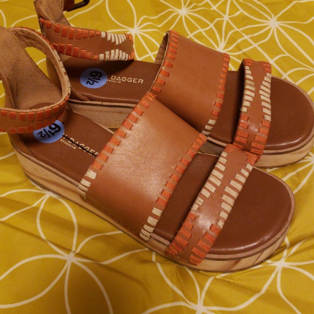 Kelsi dagger Brooklyn sandals